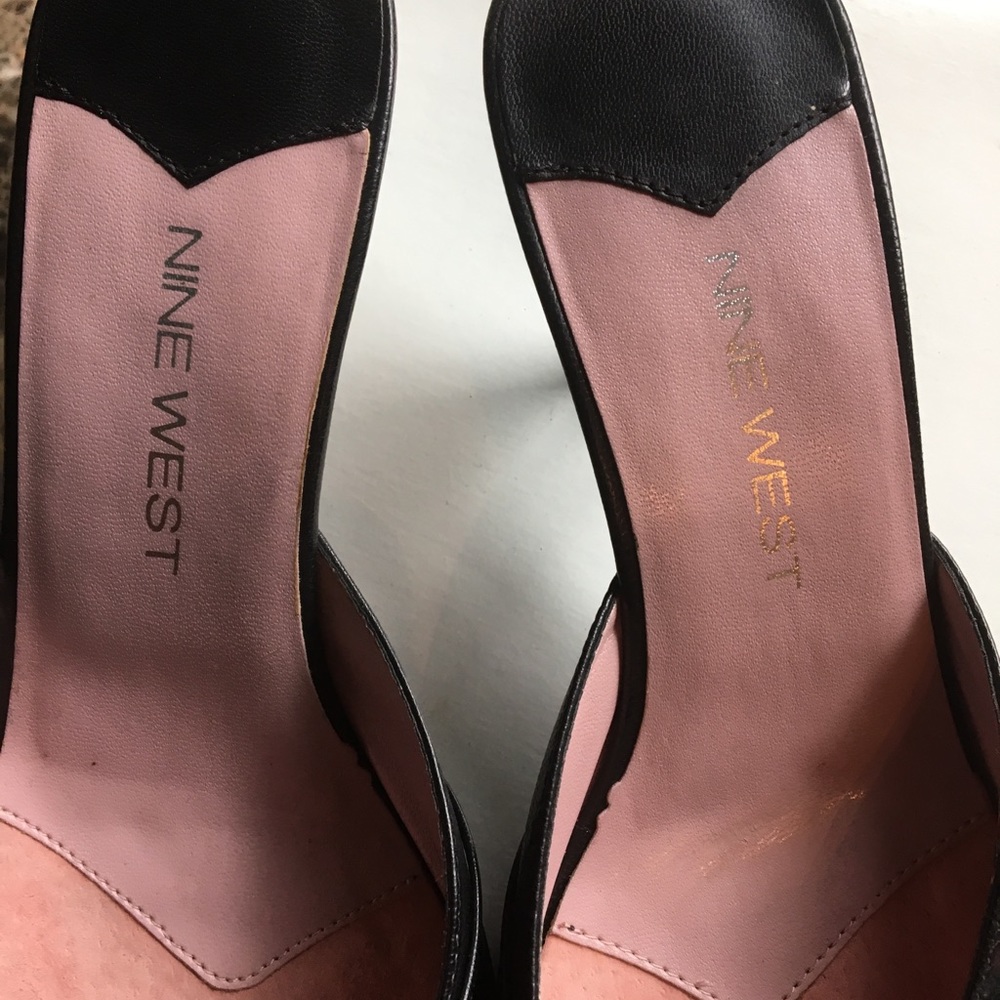 Shoes - Picture 3 of 6